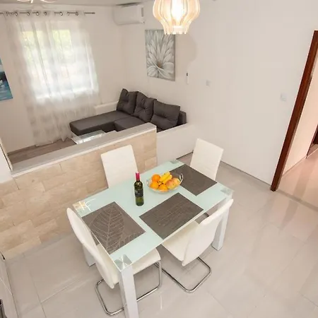 Appartamento Apartman Bepo Molat